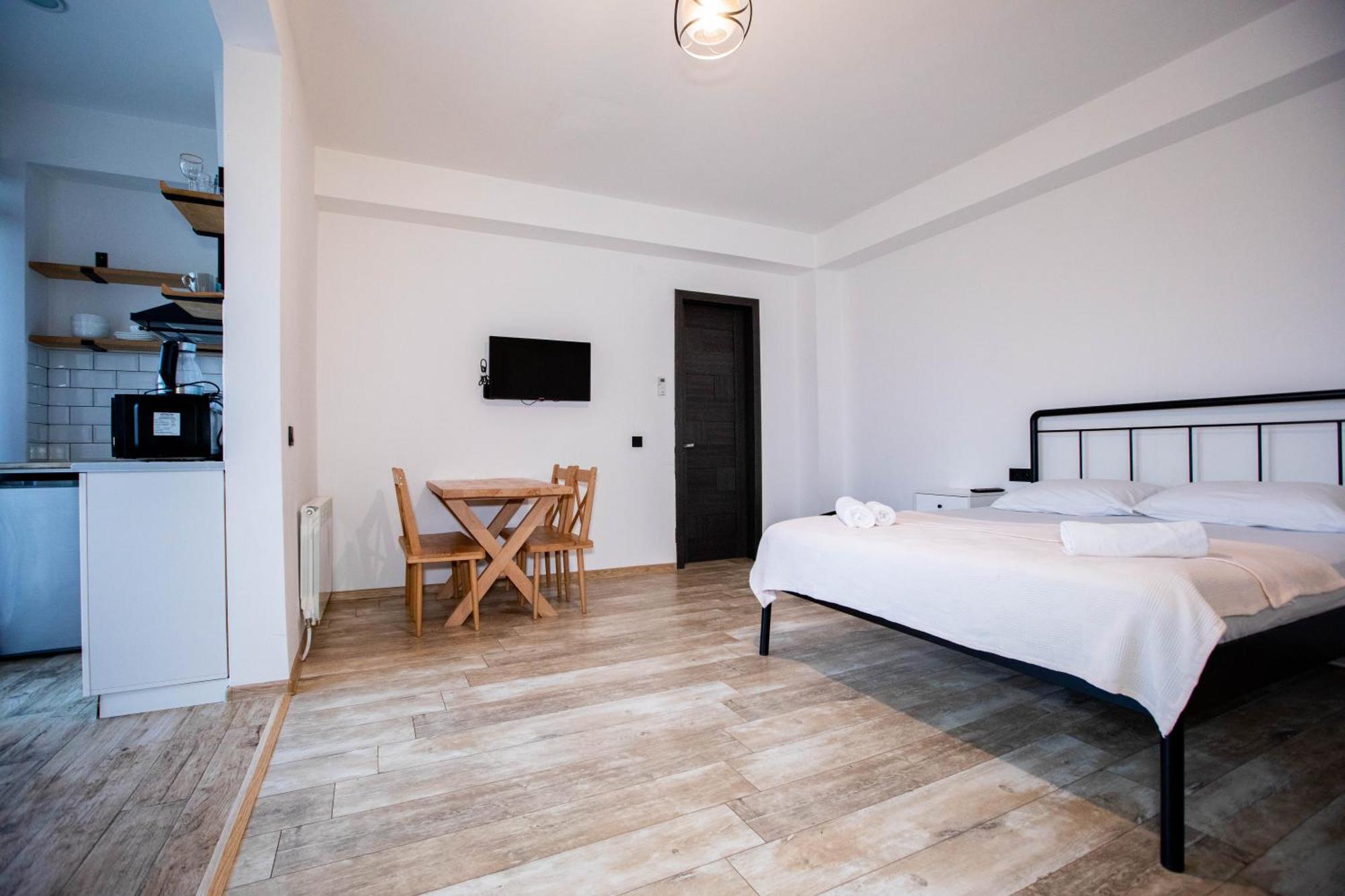 Level Up Hotel & Restaurant Kobuleti Ngoại thất bức ảnh