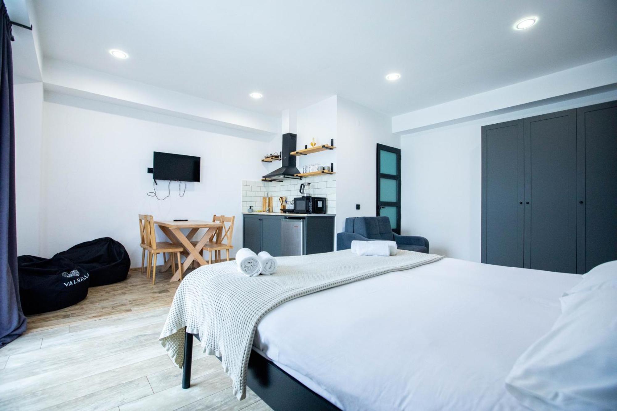 Level Up Hotel & Restaurant Kobuleti Ngoại thất bức ảnh