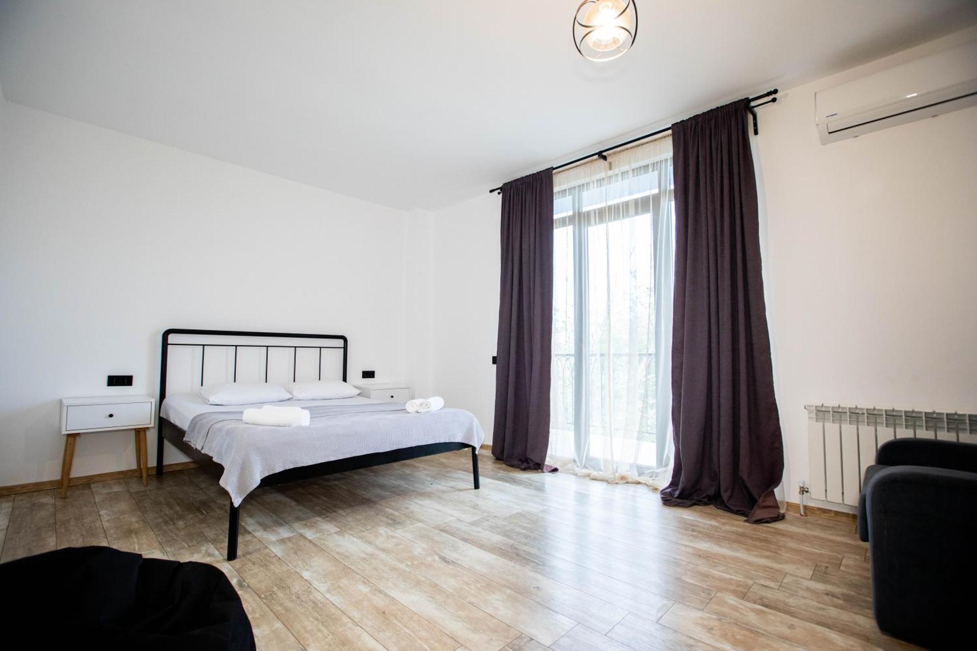 Level Up Hotel & Restaurant Kobuleti Ngoại thất bức ảnh