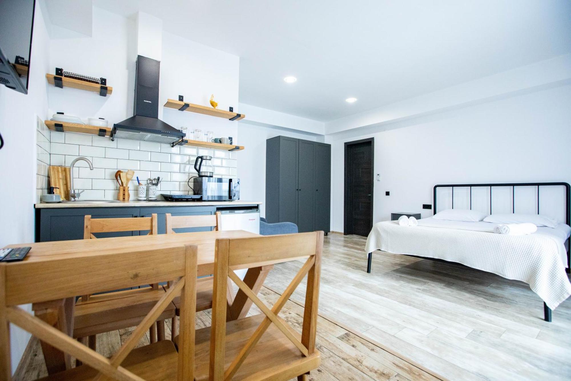 Level Up Hotel & Restaurant Kobuleti Ngoại thất bức ảnh