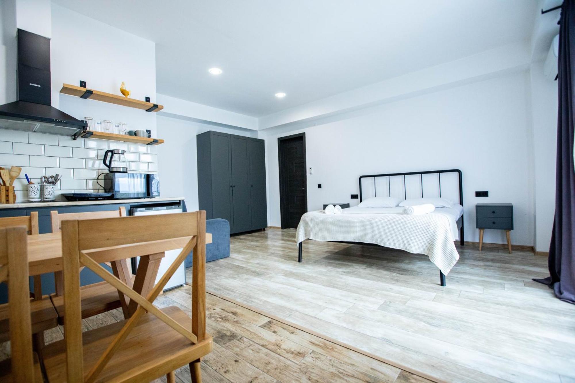 Level Up Hotel & Restaurant Kobuleti Ngoại thất bức ảnh
