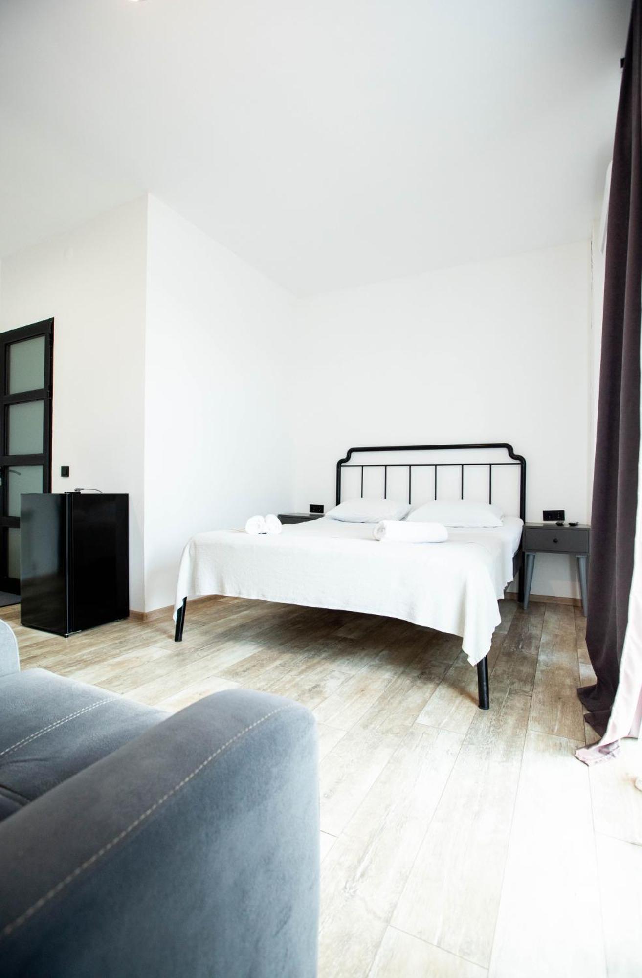 Level Up Hotel & Restaurant Kobuleti Ngoại thất bức ảnh